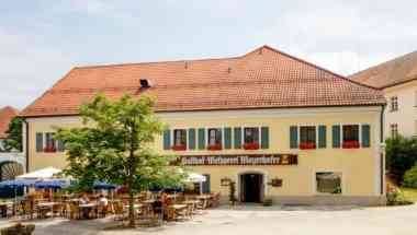 Flair Hotel Mayerhofer a Aldersbach, DE