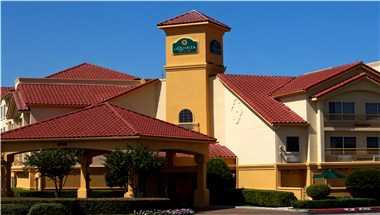 La Quinta Inn & Suites by Wyndham Fort Worth North a Fort Worth, TX