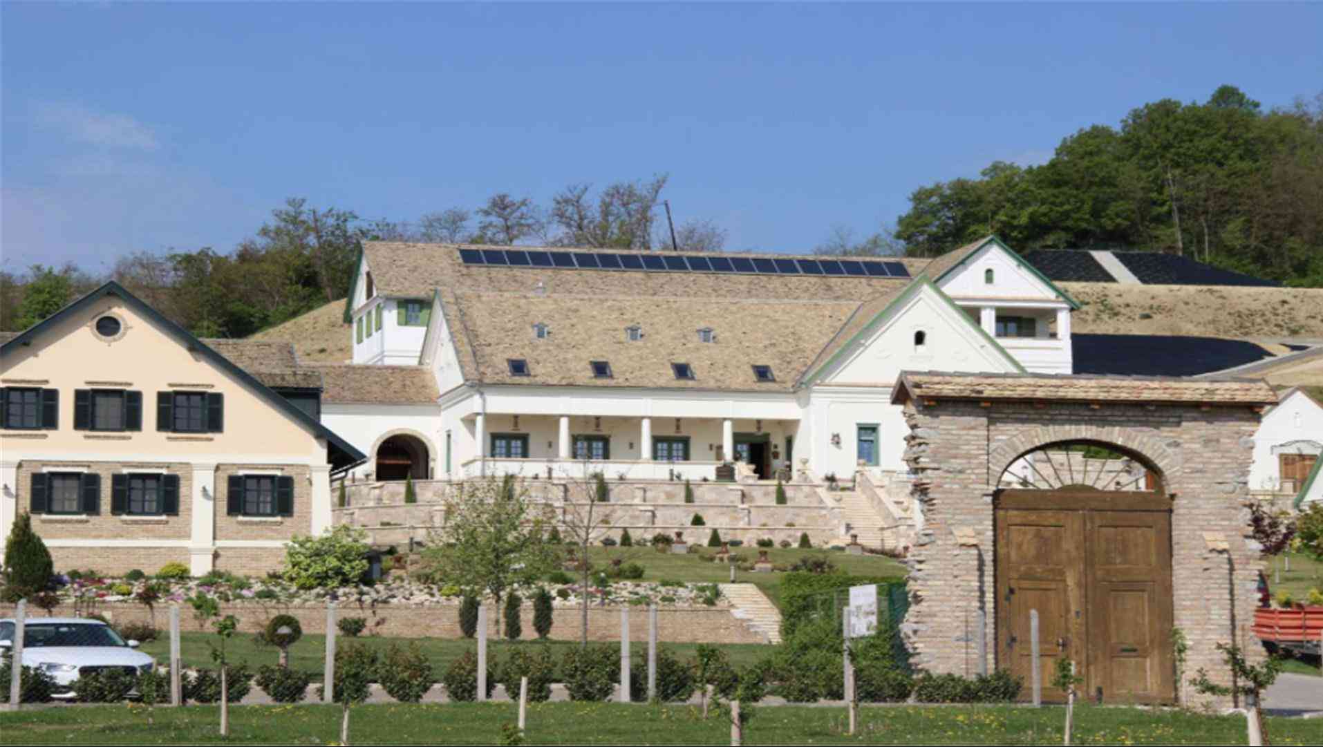 Takler Kuria a Szekszard, HU