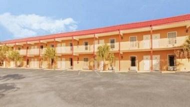 Classic Inn of Tavares image