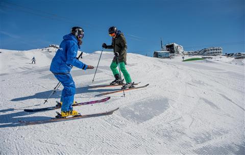 Ski lesson - LAAX School