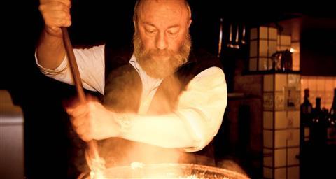 Adventurous snow machine ride and 5-course surprise menu