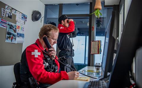 Safety in the skiing and snowboarding region