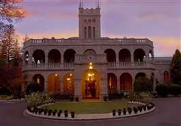 Curzon Hall in Sydney, AU