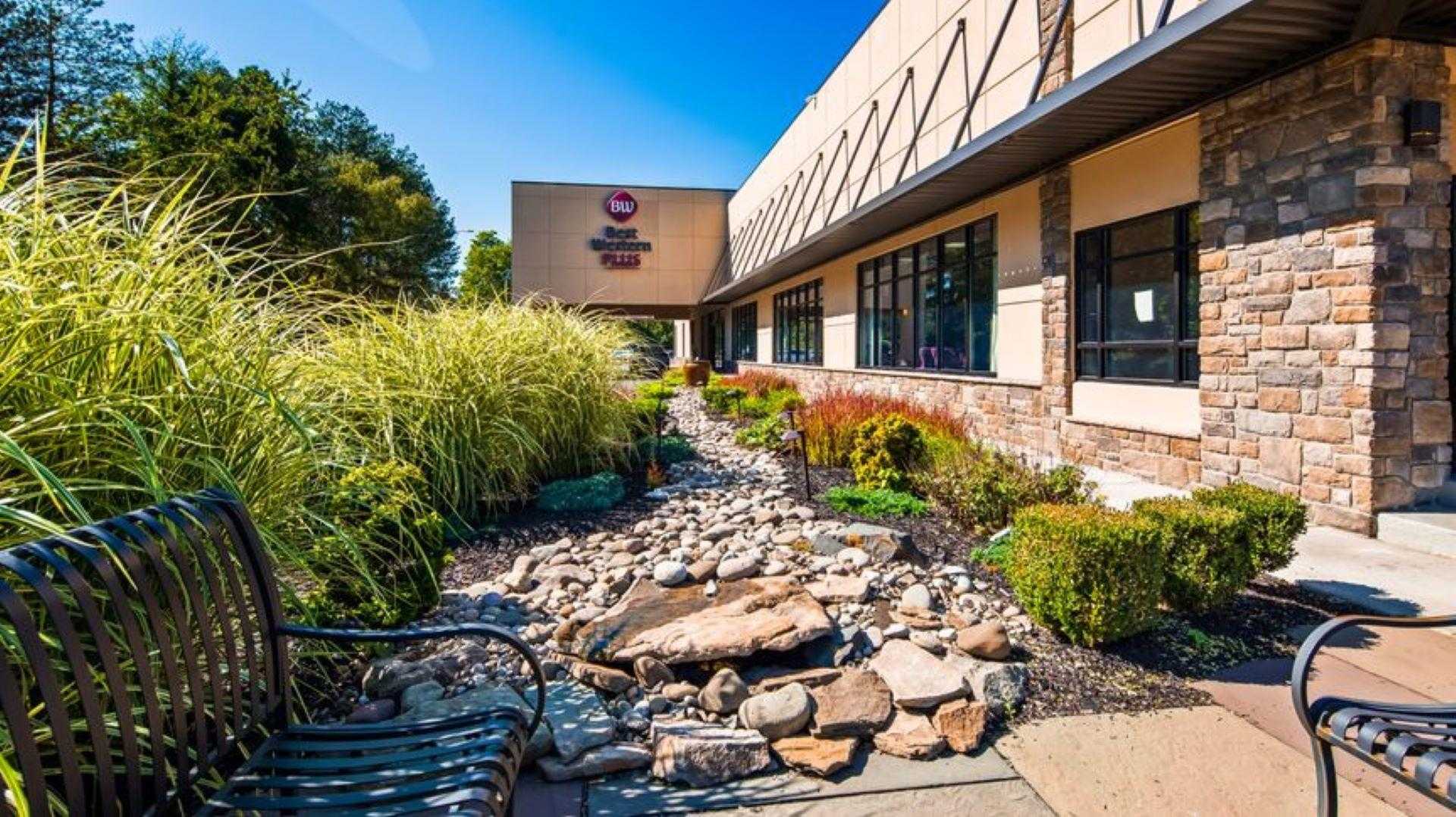 Best Western Plus Kingston Hotel and Conference Center в Kingston, NY