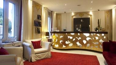 Hotel Renoir, Cannes, FR