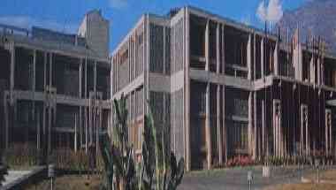 Centaur Lake View Hotel a Srinagar, IN