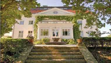 Bergendal в Sollentuna, SE