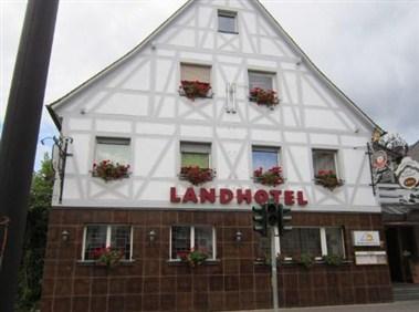 Ringhotel Landhotel 3 Kronen Adelsdorf a Adelsdorf, DE