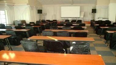 Mount Edgecombe Conference Centre в Mt. Edgecombe, ZA
