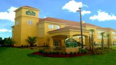 La Quinta Inn & Suites by Wyndham Baton Rouge Denham Springs en Baton Rouge, LA