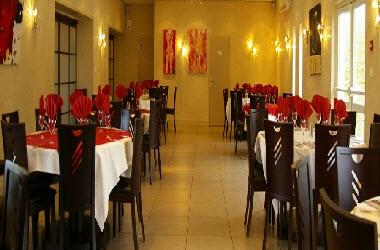 Le Moulin Rouge a Terrasson-La-Villedieu, FR