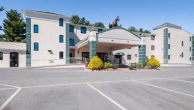 Rodeway Inn and Suites image