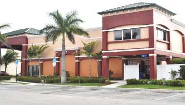 Plantation Inn Florida Hotel a Plantation, FL