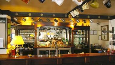 The Salty Dog Inn in Auckland, NZ