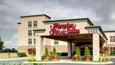 Hampton Inn & Suites Chicago/Aurora image