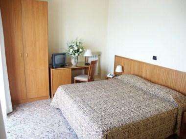 Hotel Holidays a Torre del Greco, IT