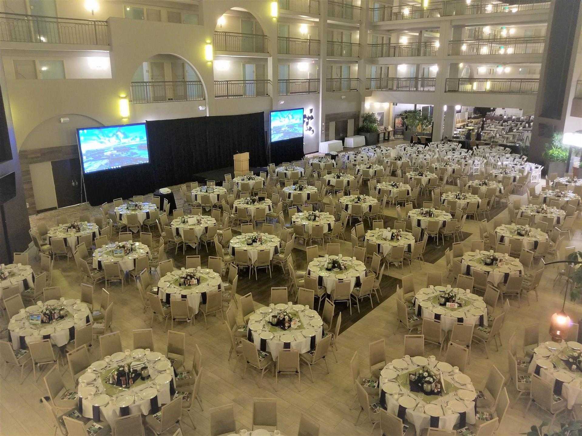 Embassy Suites by Hilton Seattle North Lynnwood, Lynnwood, WA