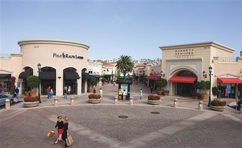 Carlsbad Premium Outlets