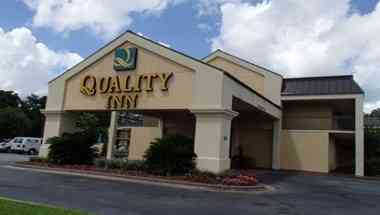 Quality Inn at Albany Mall i Albany, GA