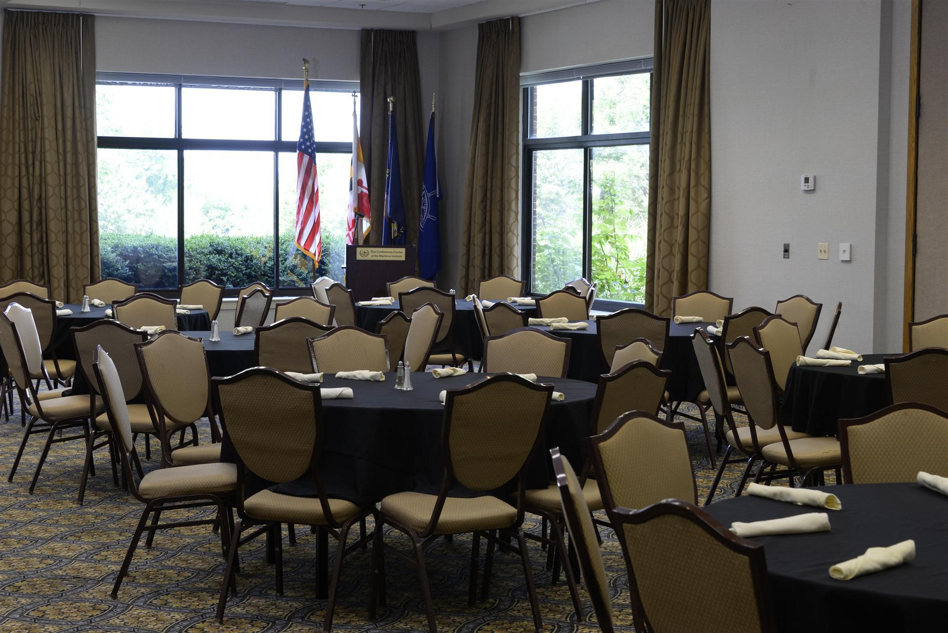 Изображение помещения для встречи