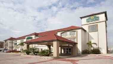 La Quinta Inn & Suites by Wyndham Pharr RGV Medical Center en Pharr, TX