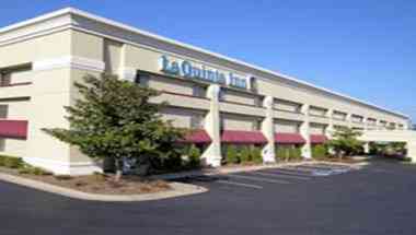 La Quinta Inn by Wyndham Toledo Perrysburg em Perrysburg, OH