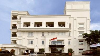 HW Hotel Padang image