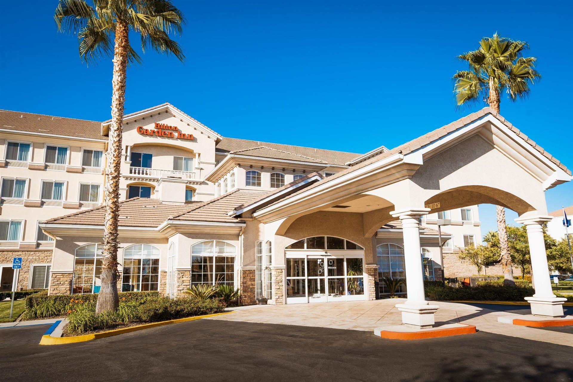 Hilton Garden Inn Ontario/Rancho Cucamonga image