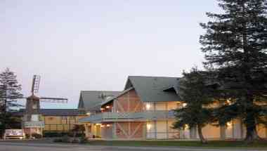 Kronborg Inn в Solvang, CA