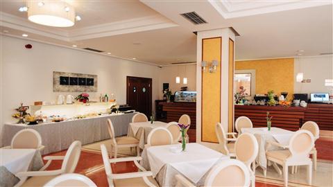 Sar'Otel en Tirana, AL