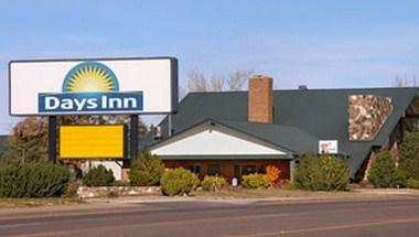Days Inn by Wyndham Show Low image