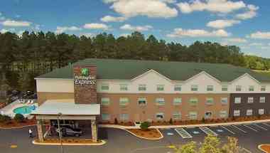 Holiday Inn Express and Suites Defuniak Springs a Sorgenti Defuniak, FL