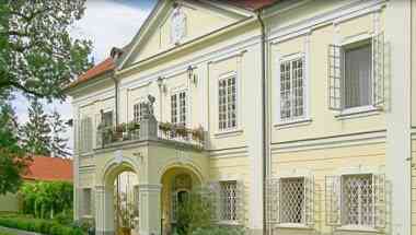 Romantik Hotel Szidonia Manor House in Rojtokmuzsaj, HU