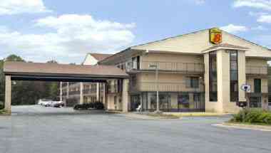 Super 8 by Wyndham Fredericksburg, Fredericksburg, VA