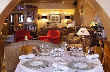 Hotel Le Grand Coeur & Spa in Les Allues, FR