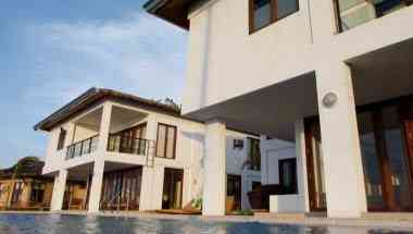 Kahuna Beach Resort & Spa, San Juan, PH