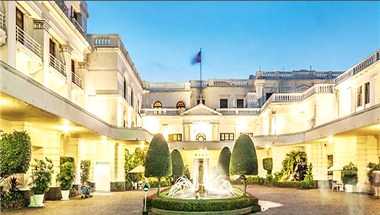 Mount Lavinia Hotel in Mount Lavinia, LK