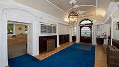 Conyngham Hall i Knaresborough, GB1