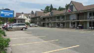 Rodeway Inn King William в Huntsville, ON