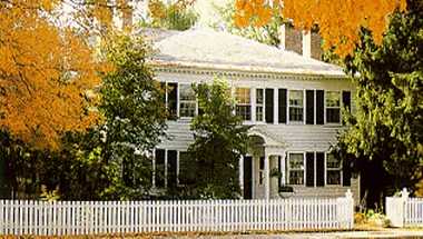 Walker House a Lenox, MA