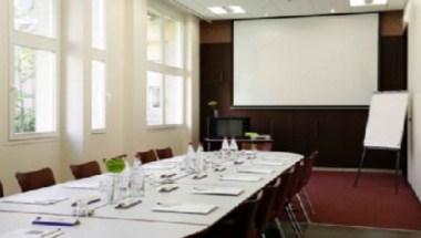 Hotel Kyriad Metz Centre в Metz, FR