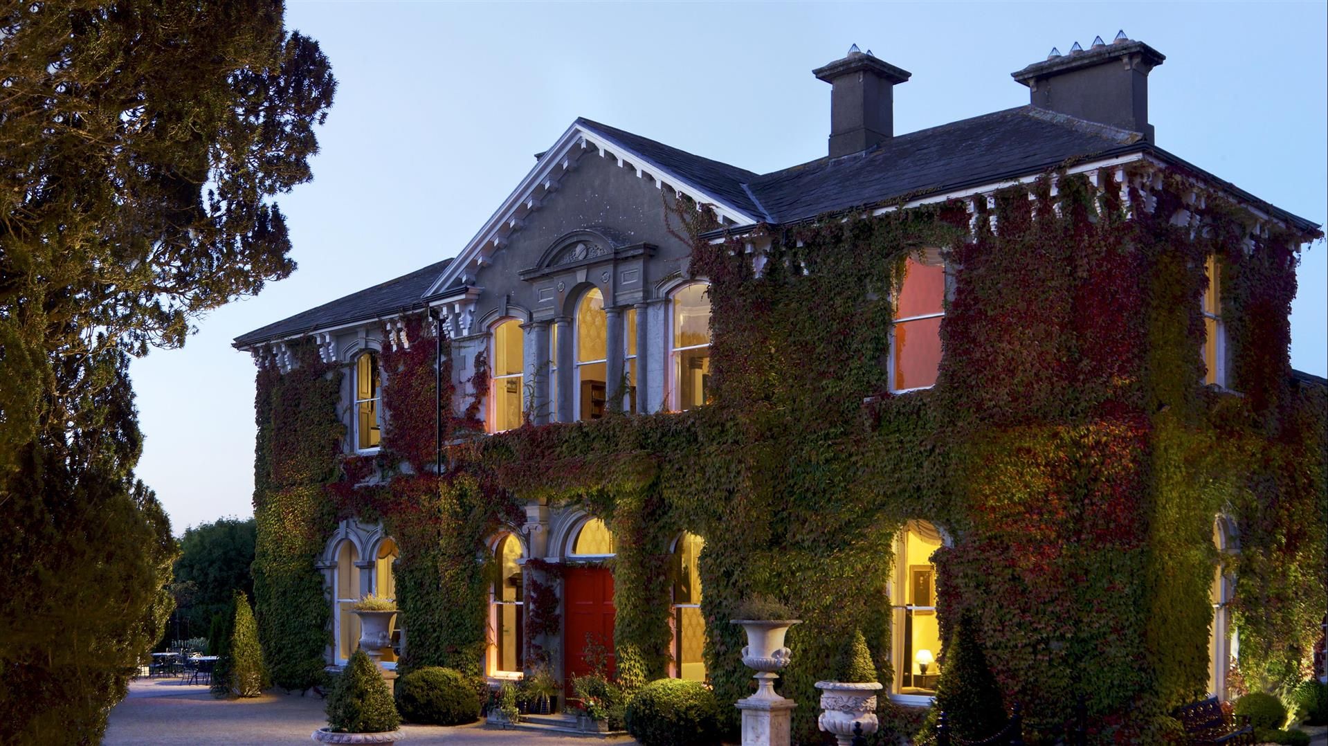 รูปสถานที่จัดงาน