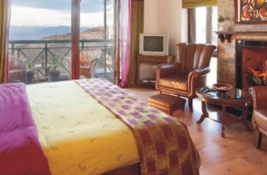 The Terraces, Kanatal, IN