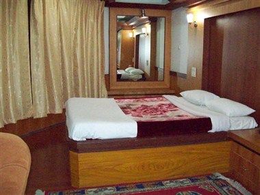 รูปสถานที่จัดงาน