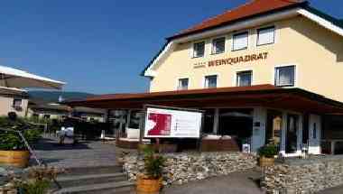 Hotel Garni Weinquardrat in Krems, AT