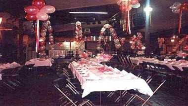 Old World a Huntington Beach, CA