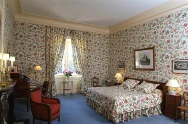 Chateau De La Verrerie Hotel в Aubigny-sur-Nere, FR