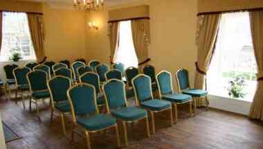 Aberglasney Gardens в Carmarthen, GB3