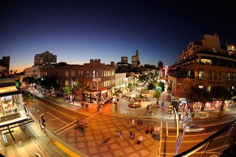 Third Street Promenade
